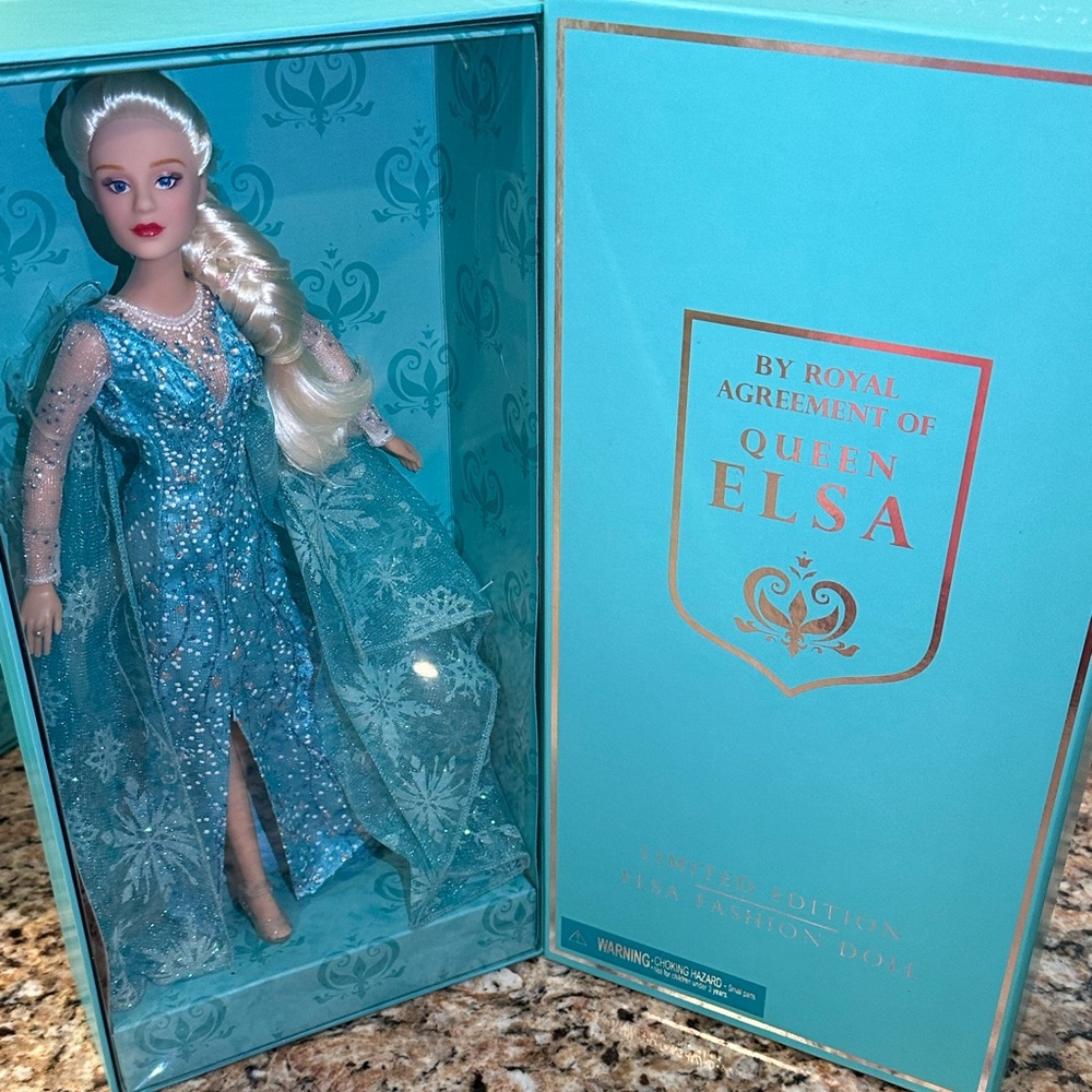 Elsa limited edition Broadway doll